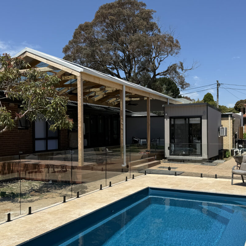 New swimming pool installation and outdoor entertaining area in Mount Eliza